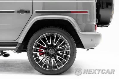 2025 Mercedes-Benz AMG G 63 4MATIC - zdjęcie 10 z 20 - miniatura