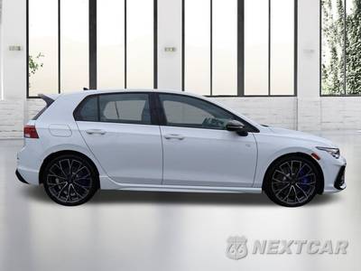 2026 Volkswagen Golf R - zdjęcie 6 z 38 - miniatura