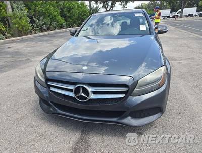 2016 Mercedes-Benz C 300 - zdjęcie 3 z 12 - miniatura