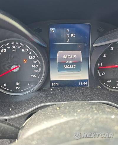 2016 Mercedes-Benz C 300 - zdjęcie 6 z 12 - miniatura