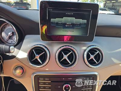 2016 Mercedes-Benz GLA 250 - zdjęcie 11 z 27 - miniatura