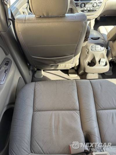 2005 Toyota Sequoia Limited - zdjęcie 25 z 33 - miniatura