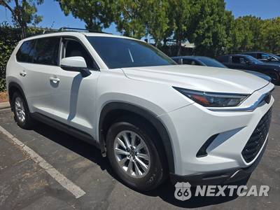 2025 Toyota Grand Highlander XLE - zdjęcie 3 z 30 - miniatura