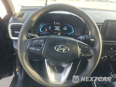 2026 Hyundai Venue SE - zdjęcie 10 z 35 - miniatura