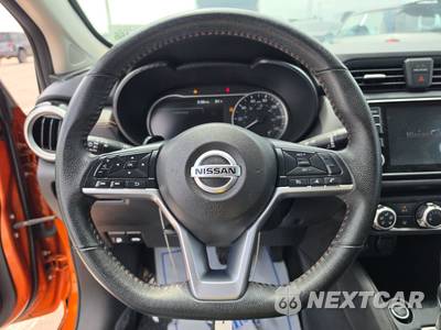 2021 Nissan Versa SR - zdjęcie 10 z 23 - miniatura