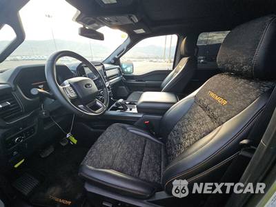 2025 Ford F-150 Tremor Crew Cab Short Bed - zdjęcie 7 z 40 - miniatura
