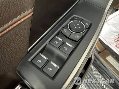 2024 Ford F-150 King Ranch Crew Cab Short Bed - zdjęcie 42 z 50 - miniatura