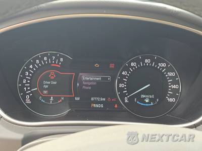 2016 Lincoln MKX Reserve - zdjęcie 12 z 35 - miniatura