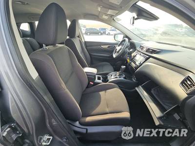 2022 Nissan Rogue Sport S - zdjęcie 8 z 26 - miniatura