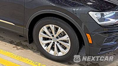 2018 Volkswagen Tiguan SE - zdjęcie 8 z 37 - miniatura
