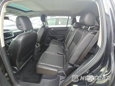 2018 Volkswagen Tiguan SE - zdjęcie 18 z 37 - miniatura