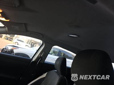 2021 Nissan Versa SV - zdjęcie 17 z 26 - miniatura