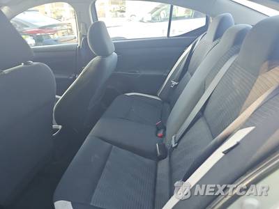 2021 Nissan Versa SV - zdjęcie 13 z 26 - miniatura