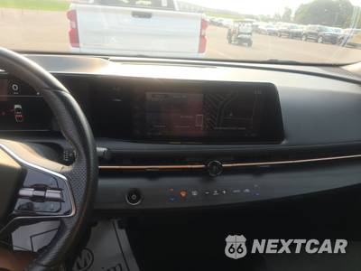 2023 Nissan Ariya ENGAGE - zdjęcie 17 z 25 - miniatura