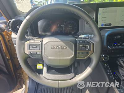 2024 Toyota Land Cruiser - zdjęcie 10 z 18 - miniatura