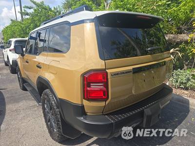 2024 Toyota Land Cruiser - zdjęcie 6 z 18 - miniatura