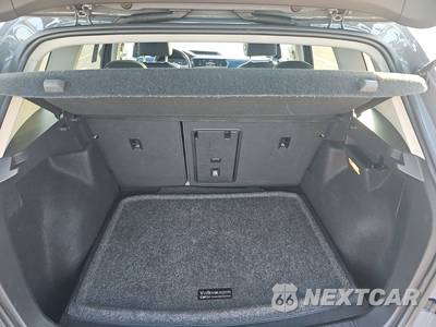 2023 Volkswagen Taos SE - zdjęcie 16 z 48 - miniatura