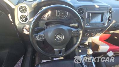 2016 Volkswagen Tiguan S - zdjęcie 27 z 33 - miniatura