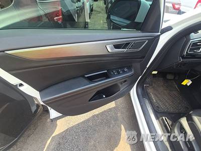 2024 Volkswagen Atlas Cross Sport 2.0T SE w/Technology - zdjęcie 9 z 31 - miniatura