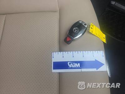 2011 Mercedes-Benz E 350 4MATIC Sedan - zdjęcie 22 z 23 - miniatura