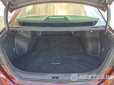 2025 Nissan Altima SV - zdjęcie 16 z 18 - miniatura