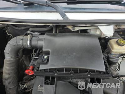 2015 Mercedes-Benz Sprinter 2500 Cargo Van Standard Roof 144.3" WB - zdjęcie 14 z 33 - miniatura