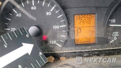 2015 Mercedes-Benz Sprinter 2500 Cargo Van Standard Roof 144.3" WB - zdjęcie 18 z 33 - miniatura