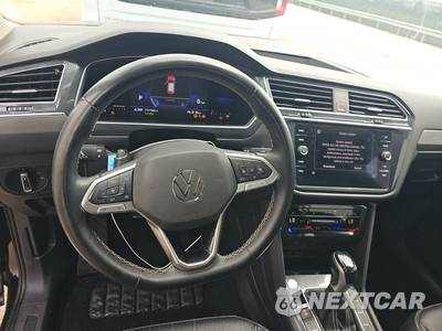 2022 Volkswagen Tiguan SE - zdjęcie 10 z 36 - miniatura