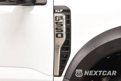 2024 Ford Super Duty F-550 Cab Chassis XLT Crew Cab DRW - zdjęcie 9 z 43 - miniatura