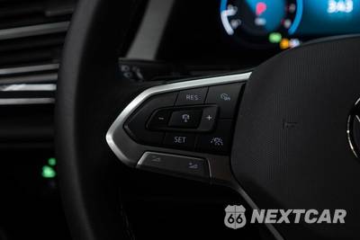 2024 Volkswagen Atlas Cross Sport 2.0T SE - zdjęcie 17 z 47 - miniatura
