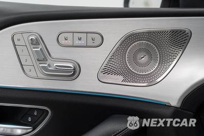 2025 Mercedes-Benz GLS 450 4MATIC - zdjęcie 15 z 55 - miniatura