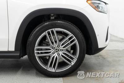 2025 Mercedes-Benz GLS 450 4MATIC - zdjęcie 38 z 55 - miniatura