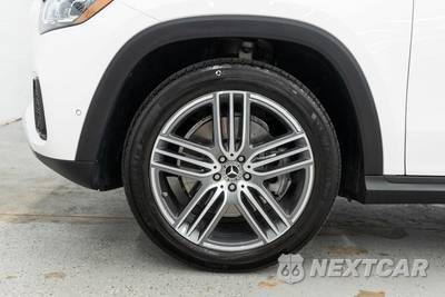 2025 Mercedes-Benz GLS 450 4MATIC - zdjęcie 35 z 55 - miniatura
