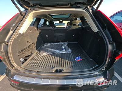 2025 Volvo XC60 B5 Ultra - zdjęcie 16 z 22 - miniatura