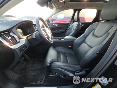 2025 Volvo XC60 B5 Ultra - zdjęcie 7 z 22 - miniatura