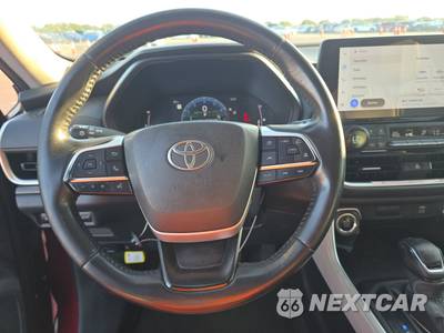 2025 Toyota Grand Highlander XLE - zdjęcie 10 z 25 - miniatura