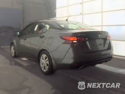 2021 Nissan Versa S - zdjęcie 8 z 39 - miniatura