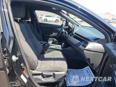 2019 Toyota C-HR LE - zdjęcie 8 z 37 - miniatura