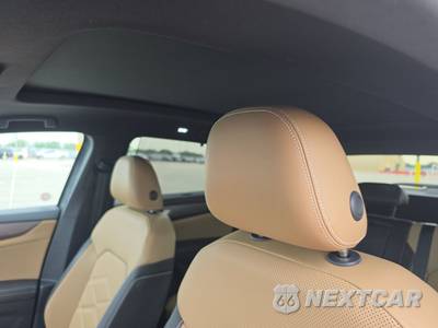 2025 Volkswagen Atlas Cross Sport 2.0T SE w/Technology - zdjęcie 18 z 35 - miniatura