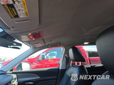 2025 Toyota Grand Highlander XLE - zdjęcie 18 z 27 - miniatura