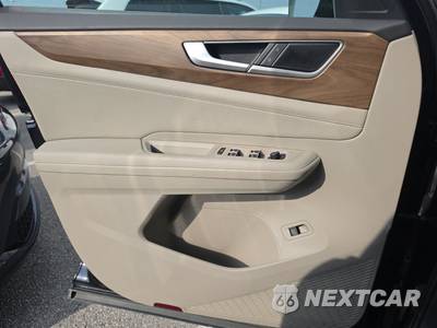 2025 Volkswagen Atlas 2.0T SE w/Technology - zdjęcie 9 z 21 - miniatura
