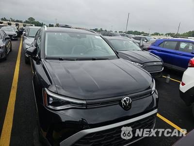2025 Volkswagen Taos SE - zdjęcie 2 z 29 - miniatura