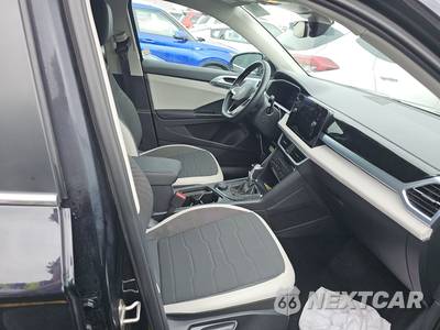 2025 Volkswagen Taos SE - zdjęcie 8 z 29 - miniatura