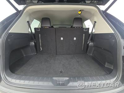 2025 Toyota Grand Highlander XLE - zdjęcie 17 z 28 - miniatura