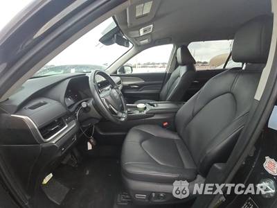 2025 Toyota Grand Highlander XLE - zdjęcie 7 z 28 - miniatura
