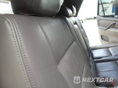 2001 Toyota Sequoia SR5 - zdjęcie 65 z 99 - miniatura
