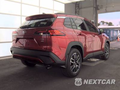 2026 Toyota Corolla Cross XLE - zdjęcie 4 z 19 - miniatura