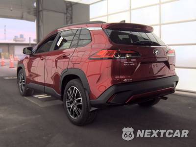 2026 Toyota Corolla Cross XLE - zdjęcie 6 z 19 - miniatura