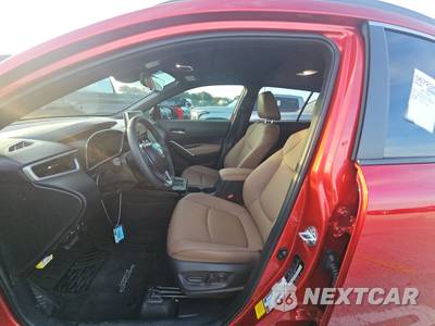 2026 Toyota Corolla Cross XLE - zdjęcie 7 z 19 - miniatura