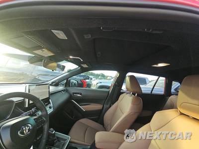 2026 Toyota Corolla Cross XLE - zdjęcie 17 z 19 - miniatura